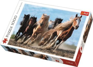 Trefl Puzzle Galopirajoči konji / 1000 kosov