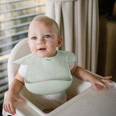 BABYONO Silikonski slinček - Žajbelj