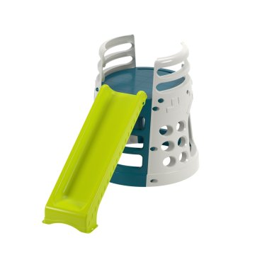 Tobogan s plezalnim ogrodjem in plezalno steno