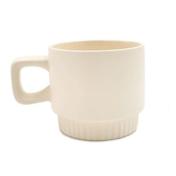 Skodelica VENTI rumena, z nazobčanim dnom