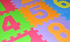 Penasta sestavljanka Številke, (28x28)