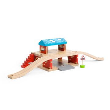 Bigjigs Rail Železniška postaja Bigjigs čez cesto