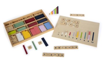 Small foot majhno stopalo Štetje v leseni škatli Izobraževanje