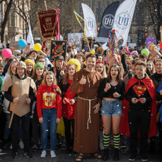 shumee Kostum meniha za odrasle za noč čarovnic