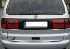 shumee VW SHARAN - KROMIRANI LESTVIČKI Kromirana zaščita prtljažnika
