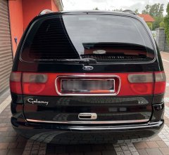 shumee VW SHARAN - KROMIRANI LESTVIČKI Kromirana zaščita prtljažnika