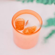 CRYSTALLOVE CRYSTALLOVE Sojina sveča s kalcitom in mangovim oudom 400 g - omejena izdaja