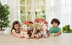 Sylvanian Families Enonadstropna hiša z rdečo streho in lučmi, nova