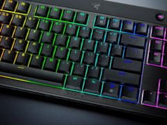 Razer BlackWidow V4 mehanska tipkovnica, Low-profile, rumena stikala, RGB (RZ03-05271500-R3M1)