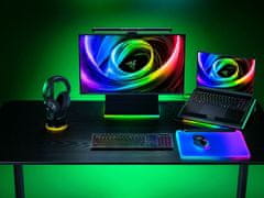 Razer BlackWidow V4 mehanska tipkovnica, Low-profile, rumena stikala, RGB (RZ03-05271500-R3M1)