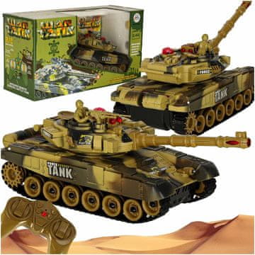 WOWO RC tank na daljinsko upravljanje 2,4 GHz s svetlobo in zvoki - puščavski