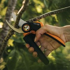 Fiskars X-Series PowerGear Bypass Pruner L P961 vrtne škarje za veje do Ø26 mm, 22,2 cm (1057175)