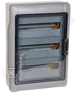 LEGRAND Nadometna razdelilna omarica RN65 IP65 s 3x18 modulnimi trakovi (54 modulov)