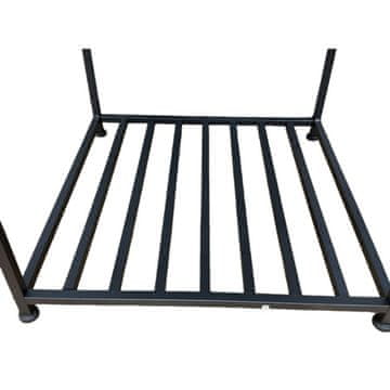 Northix Industrijska kvadratna stranska mizica z mrežasto polico in lesnim učinkom