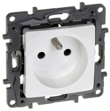 shumee ENOJNA VTIČNICA LE-764540 Niloe 230 V 16 A LEGRAND