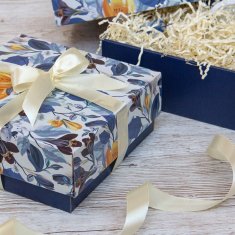 shumee Darilna škatla za pakiranje 20x20x8,5 s cvetličnim vzorcem, pokrovom in dnom