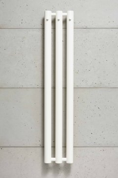 P.M.H. Kopalniški cevni element PMH Rosendal MASIVNI 292X1500MM BELA STRUKTURIRANA R70/3WE