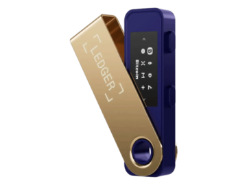 Ledger Nano S PLUS, denarnica za Bitcoin in druge kriptovalute, Ferro Fuchsia