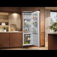 Electrolux vgradni hladilnik IK2805SZR