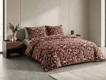 Ljubki dom Posteljnina iz mikropliša GOZDNE ŽIVALI bordo Velikost posteljnine: 70 x 90 cm | 140 x 220 cm