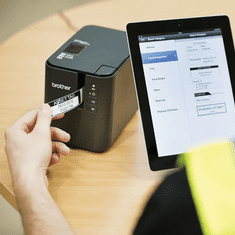 Brother P-TOUCH PT-P900W (PTP900WCYJ1) WiFi/USB tiskalnik etiket