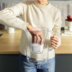 Brita Vrč s peščenim filtrom Style Essential