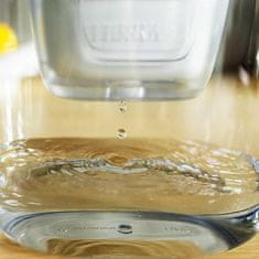 Brita Vrč s peščenim filtrom Style Essential