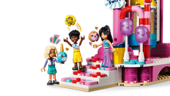 LEGO Friends 42700 Veliko kolo s sladkorčki in torticami