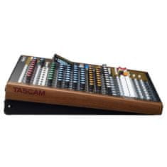686 Tascam Model 12 - 10-kanalni mešalnik