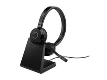 Jabra Vsebuje: Evolve 65 TE slušalke, Bluetooth adapter Link 390, torbica za nošenje, uporabniška dokumentacija, USB-C na USB-A kabel in polnilni podstavek (odvisno od SKU).
