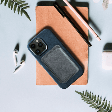 Infostyle Magnetna denarnica "Alcane MagPocket" za iPhone s tehnologijo MagSafe Siva