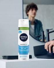 BEIERSDORF nivea Sensitive hladilni gel za britje 200 ml
