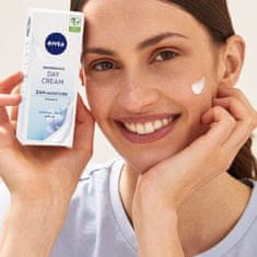 BEIERSDORF nivea 24H vlažilna osvežilna dnevna krema SPF 15 50 ml