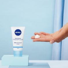BEIERSDORF nivea 24H vlažilna osvežilna dnevna krema SPF 15 50 ml