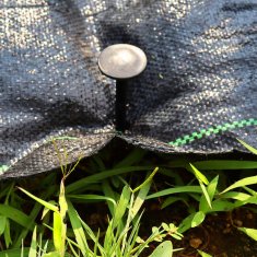 Žebljički za agrotekstil 16 cm črne barve - pakiranje 50 kosov