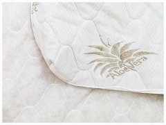 PREŠITA PREVLEKA ZA VZMETNICO ALOEVERA PREŠITA PREVLEKA ZA VZMETNICO 180x210x21