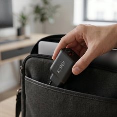 Tech-protect NCA65W GaN omrežni polnilnik USB / USB-C QC PD 65W, črn