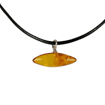 shumee Ogrlica na vrvici z jantarnim obeskom - Baltic Amber Collier