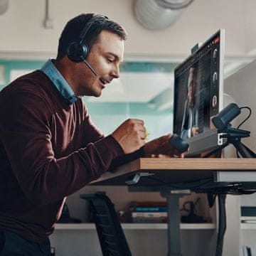 Poly POLY Voyager Focus 2 Microsoft Teams slušalke, USB-C + USB-C/A adapter