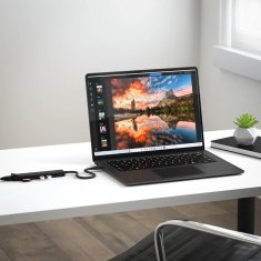 Satechi Satechi ST-P7SK vmesniški hub USB Type-C 10000 Mbit/s, črn