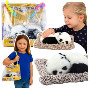 slomart LEAN TOYS Figurica spiheče pande na blazini, s krznom