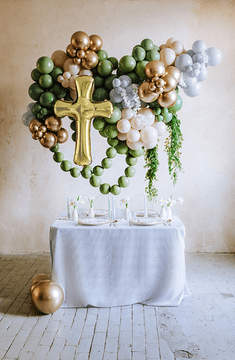 PartyDeco Folija balon z zlatim križem za obhajilo in krst 103x74cm