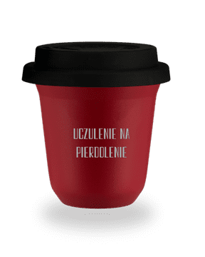 shumee 80 ml rdeč vrček "Alergični na sranje", s črnim pokrovom