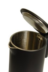 MAESTRO Elegantni črni električni grelnik vode Maestro 1,7 l 1800 W MR-026-črn