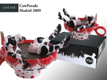 shumee CowParade Madrid 2009, Caf? Ol?, Carmina Coscollar.