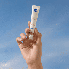 Nivea Nivea Cellular Luminous krema za oči proti temnim kolobarjem s hialuronsko kislino 15 ml