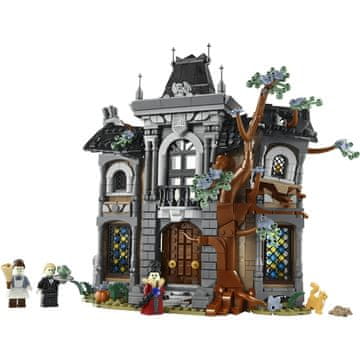 LEGO ICONS 11383 Dvorec gospe županje