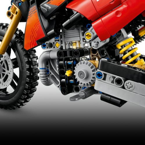 Kompakten model z impresivnimi merami