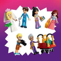LEGO 42704 Friends Grand hotel v Heartlake Cityju