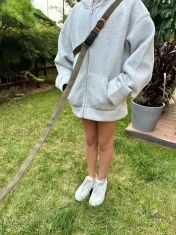 Povodec za pse z amortizerjem 480 cm KAKI nastavljiv prostor za roke, izdelan na Poljskem